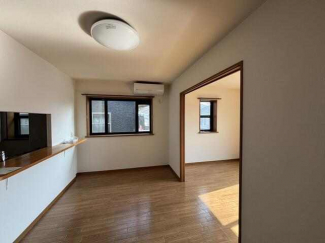 松山市清住１丁目のアパートの画像