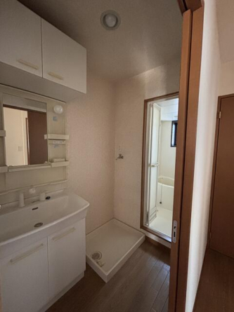 松山市清住１丁目のアパートの画像