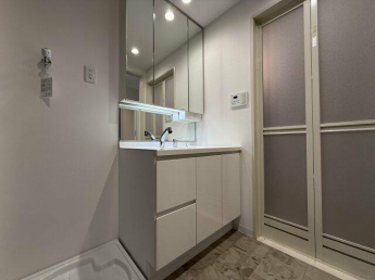 暮らしに寄り添う洗面空間