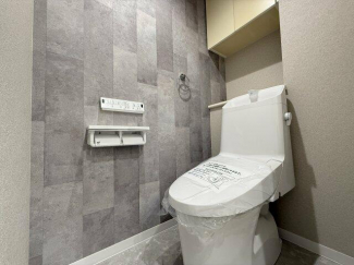 新品交換で清潔感あるトイレ