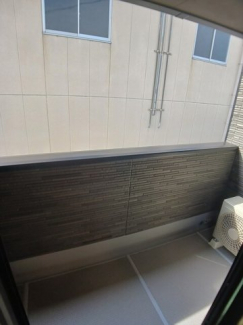 【バルコニー】