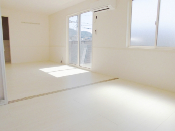 【居間・リビング】