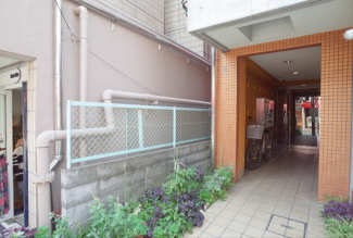 【エントランス】