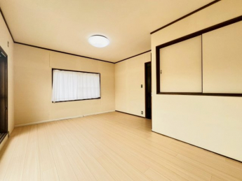 【居間・リビング】