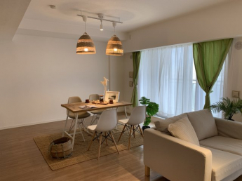 【居間・リビング】