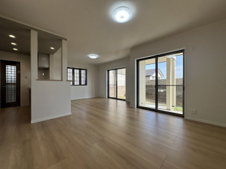 【居間・リビング】