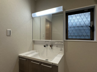 【独立洗面台】