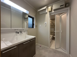 【独立洗面台】