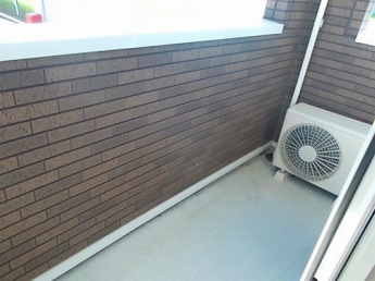 【バルコニー】