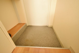 【玄関】