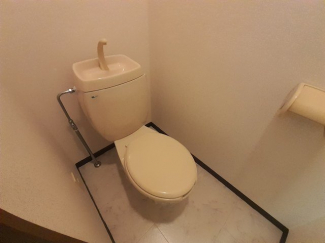 ゆったりとした空間のトイレです