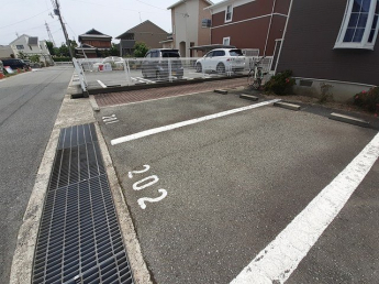 駐車スペースもあります