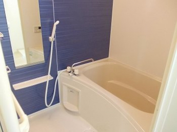 お風呂で日々の疲れを落としましょう