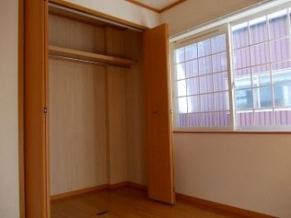 たっぷりとした収納スペースです