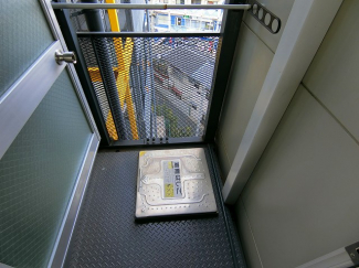 【バルコニー】