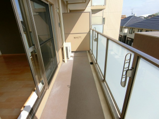 【バルコニー】
