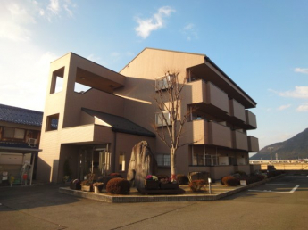 外観写真（昼）