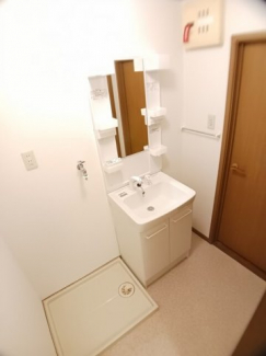 【洗面所】