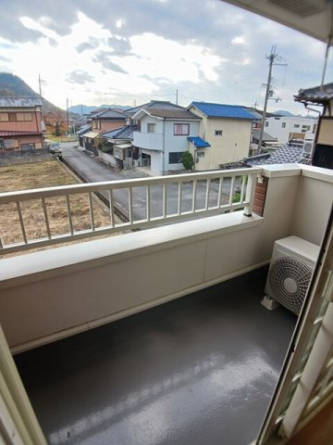 【バルコニー】