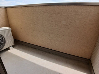 【バルコニー】