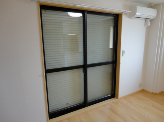 ペアガラス･シャッタ-雨戸
