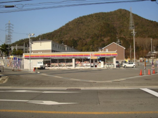 コンビニ(サークルＫ)まで800ｍ