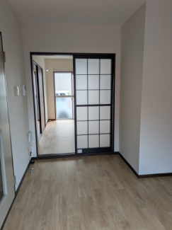 【居間・リビング】