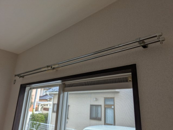 カーテンレール