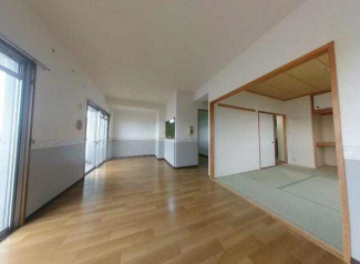 尼崎市久々知西町２丁目のマンションの画像