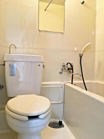 松山市立花２丁目のアパートの画像