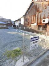 八幡浜市の駐車場の画像