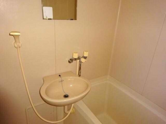 伊予郡砥部町重光のマンションの画像