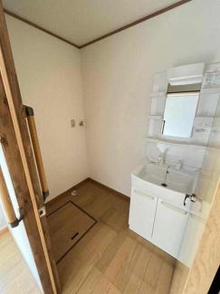 松山市祇園町の一戸建ての画像