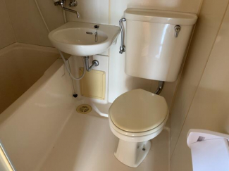 松山市湊町２丁目のアパートの画像