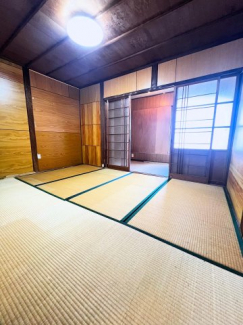 開放的な寝室です