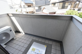 【バルコニー】