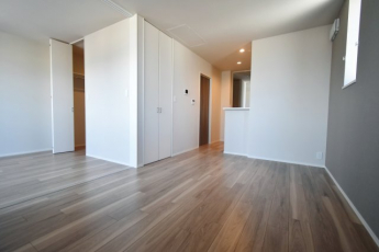 【居間・リビング】