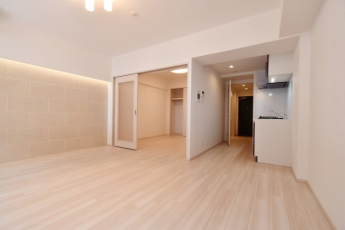 【居間・リビング】