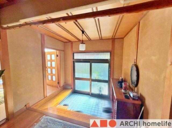 広々とした玄関です。