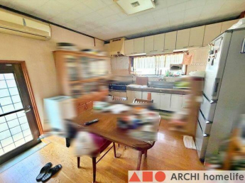 ダイニングキッチンスペース。