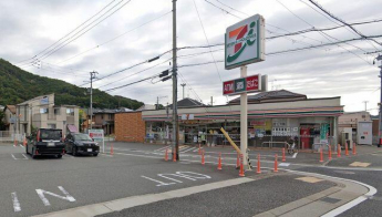 セブンイレブン龍野片山店まで210m