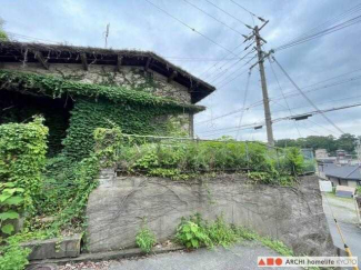 古家付き。現況渡し。