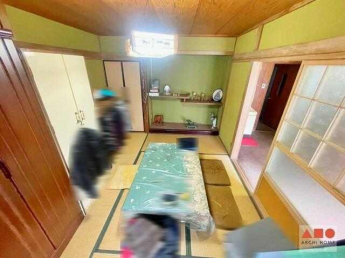 1F5.2帖の縁側のある和室。