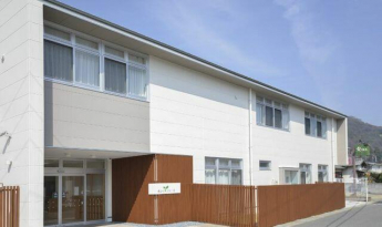 幼保連携型カレナ認定こども園まで330m