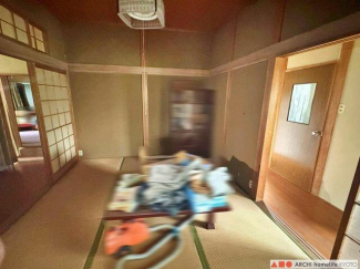 6帖和室(4.5帖和室と隣接)。