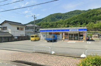ローソン山崎加生店まで180m