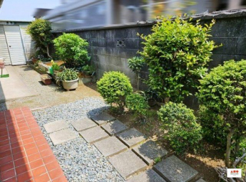 キレイに整えられたお庭です。