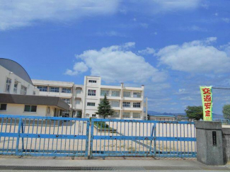 姫路市立香寺中学校まで1850m