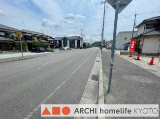 前面道路、公道約16ｍ