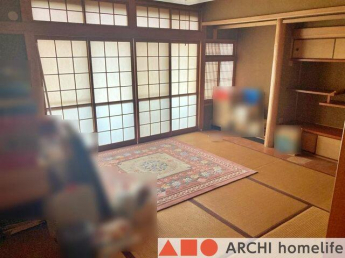 床の間のある8帖和室。